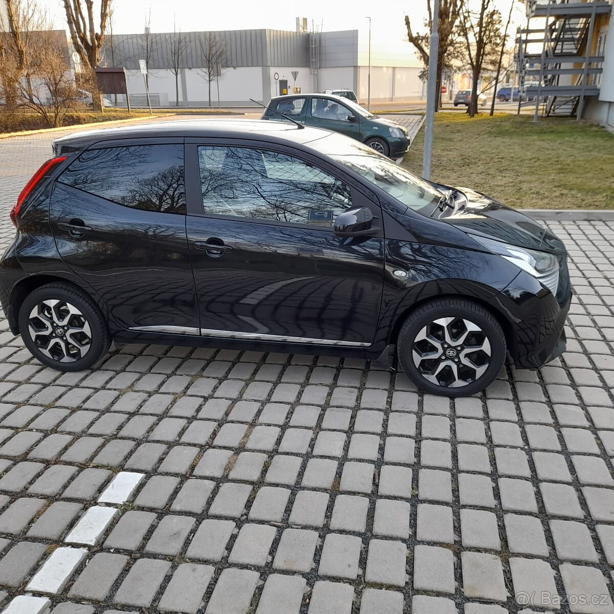 2018 Toyota AYGO - 18