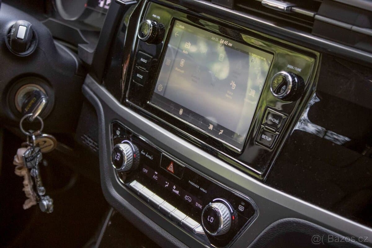 2023 SsangYong KORANDO - 18