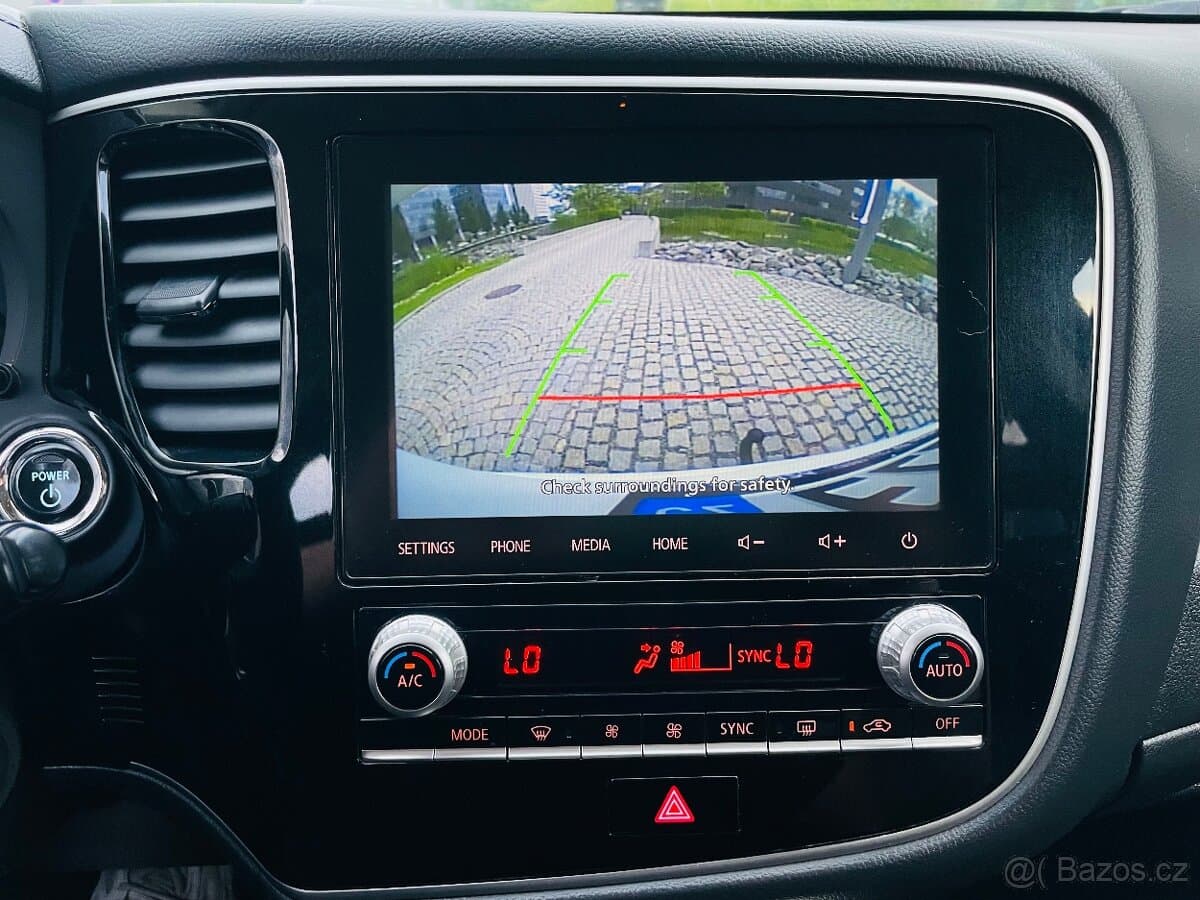 2020 Mitsubishi OUTLANDER - 18