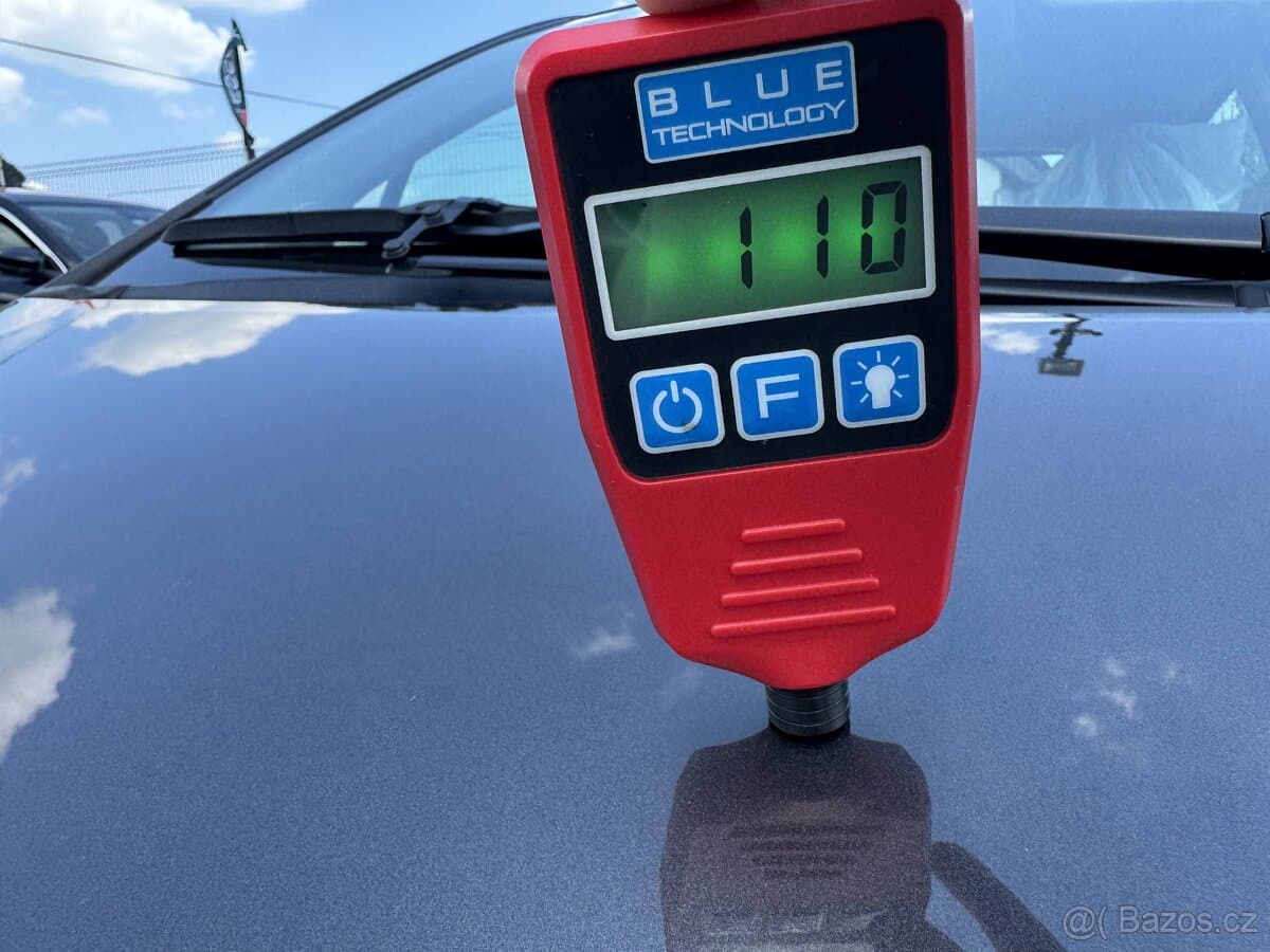 2012 Toyota YARIS - 18