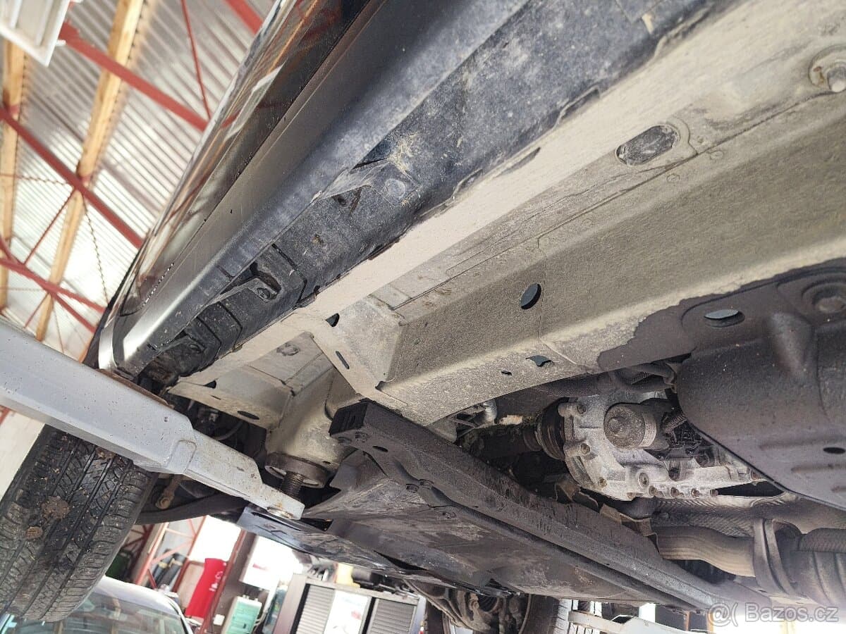 2006 Jeep CHEROKEE - 18