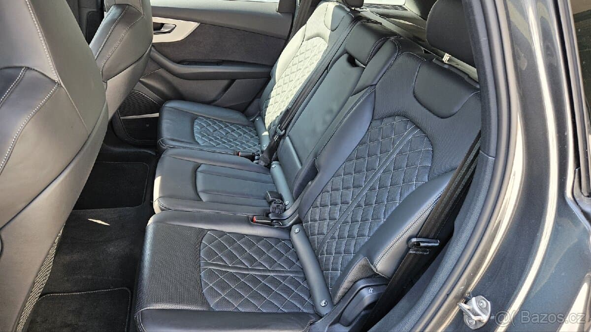 2022 Audi Q7 - 18