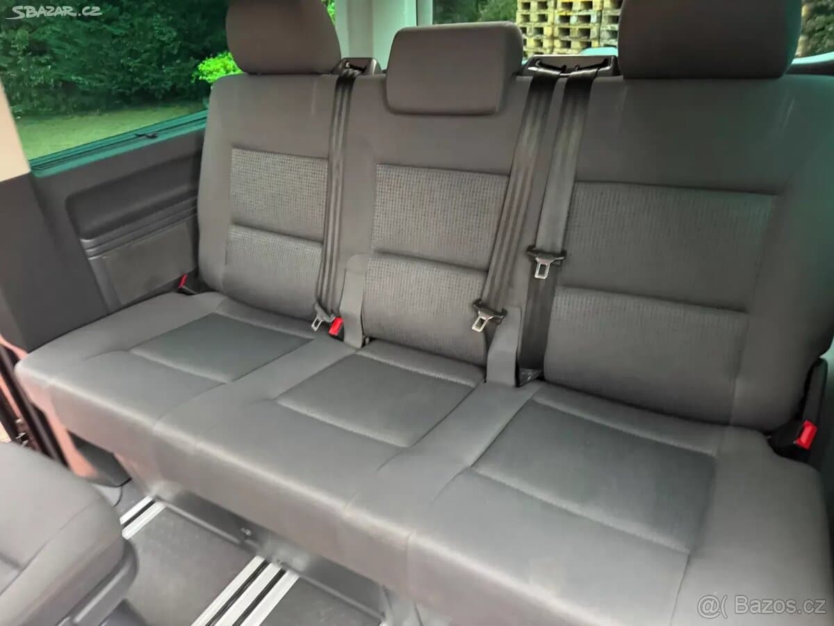 2009 Volkswagen MULTIVAN - 18