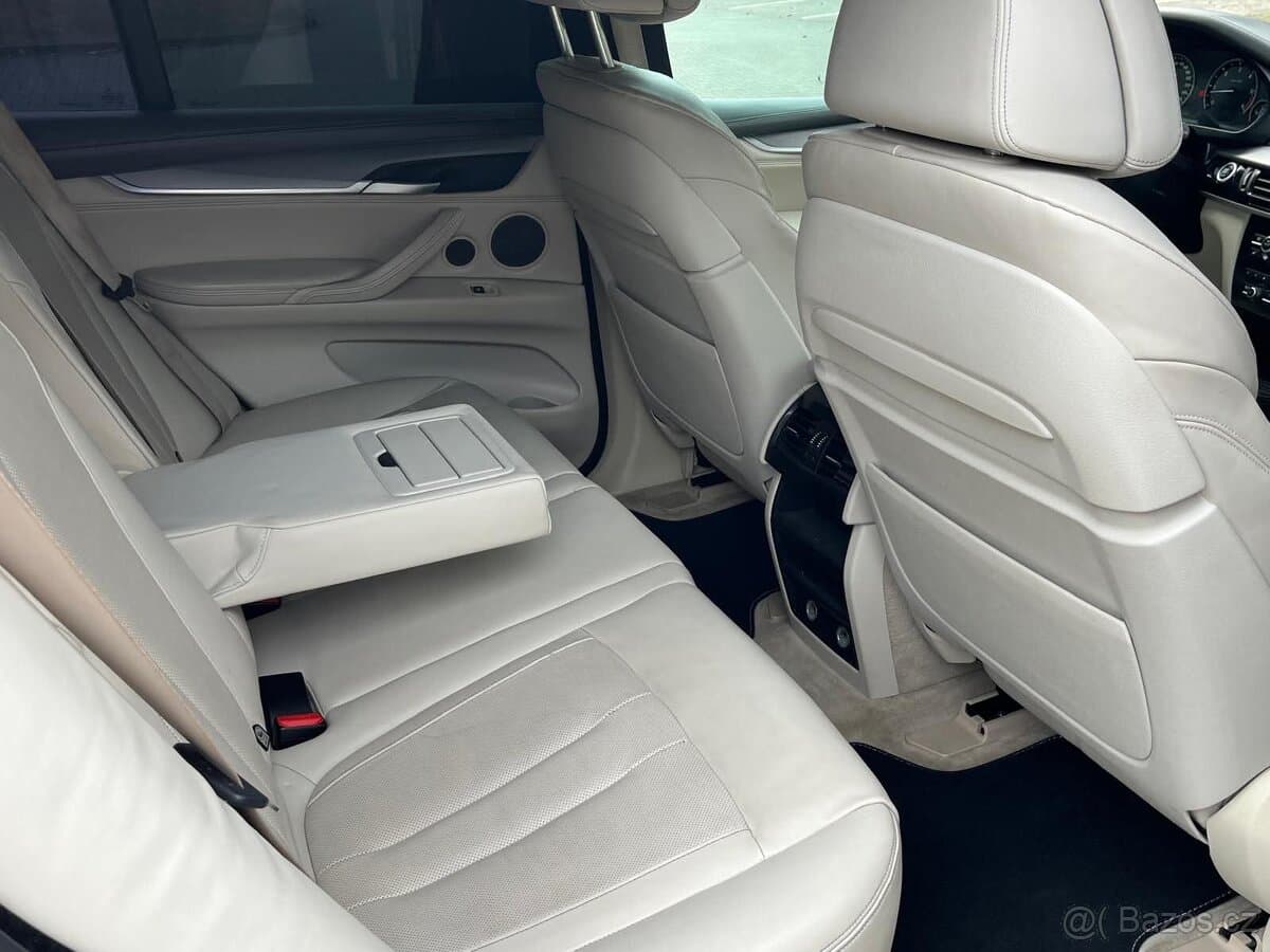 2014 BMW M5 - 18