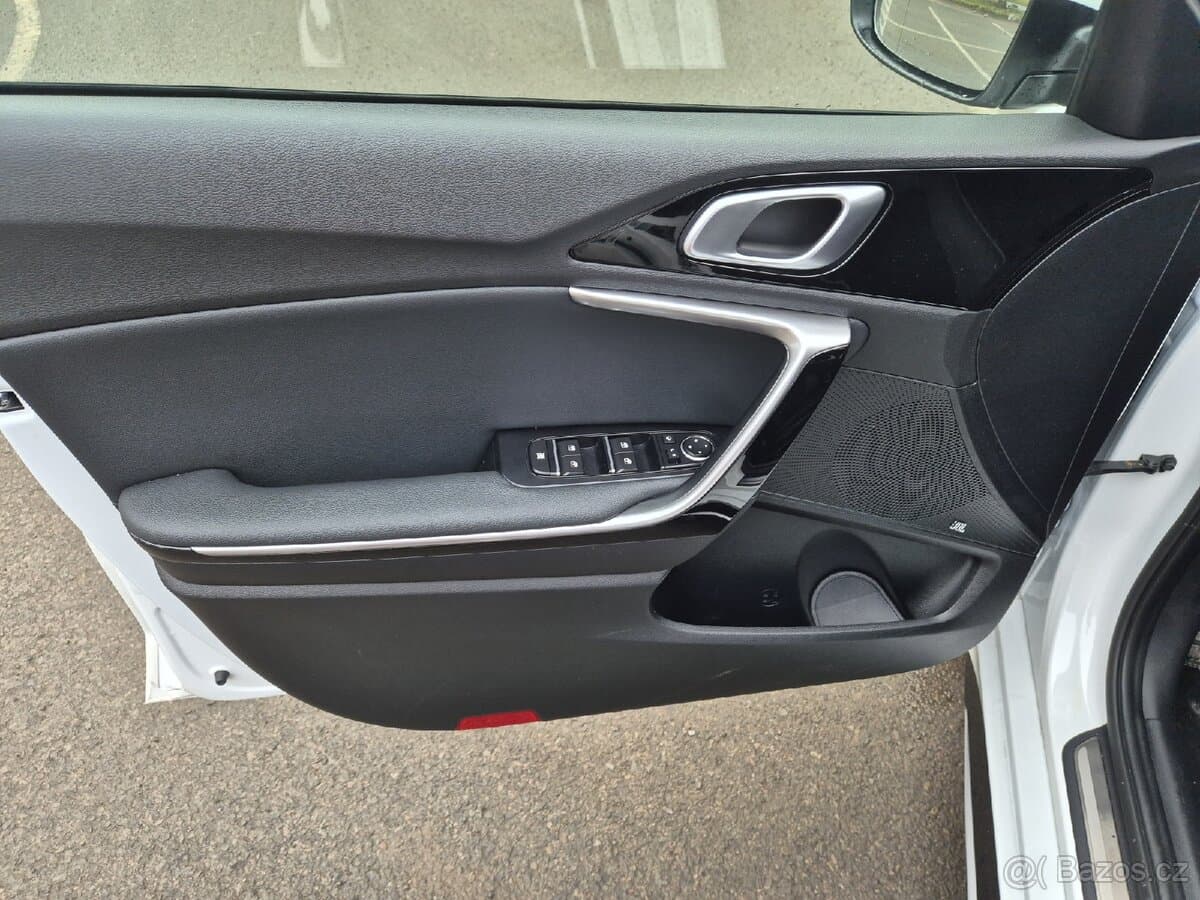 2023 Kia PROCEED - 18
