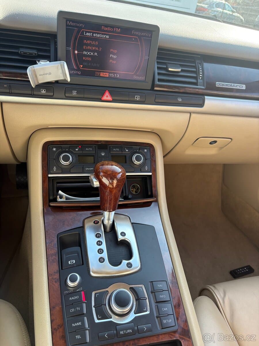 2006 Audi A8 - 18