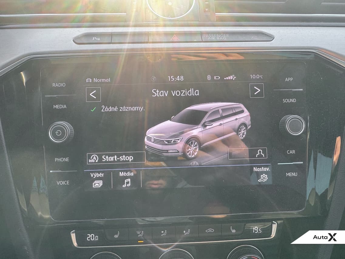 2019 Volkswagen PASSAT - 18