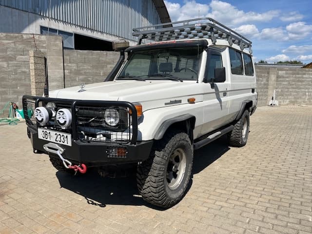 1999 Toyota LAND CRUISER - 18