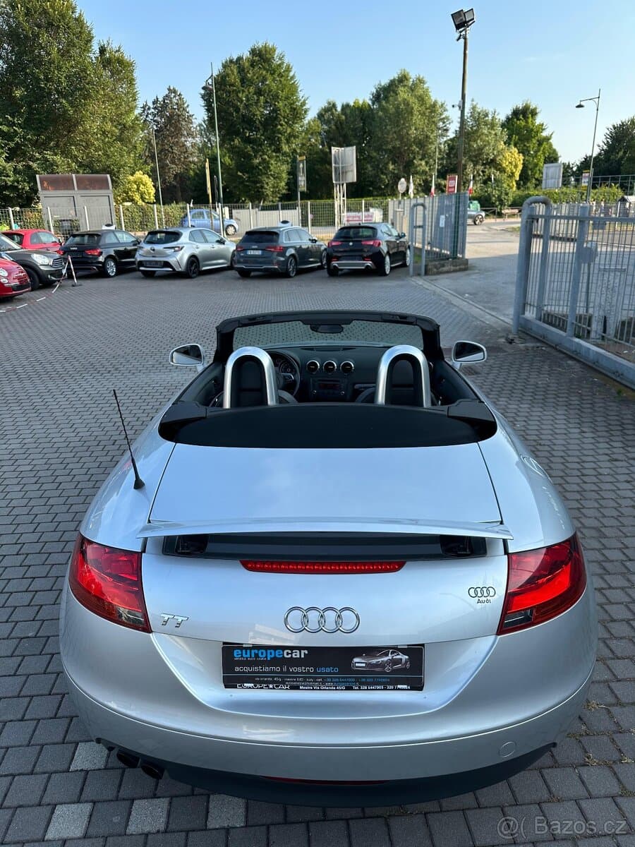 2008 Audi TT - 18