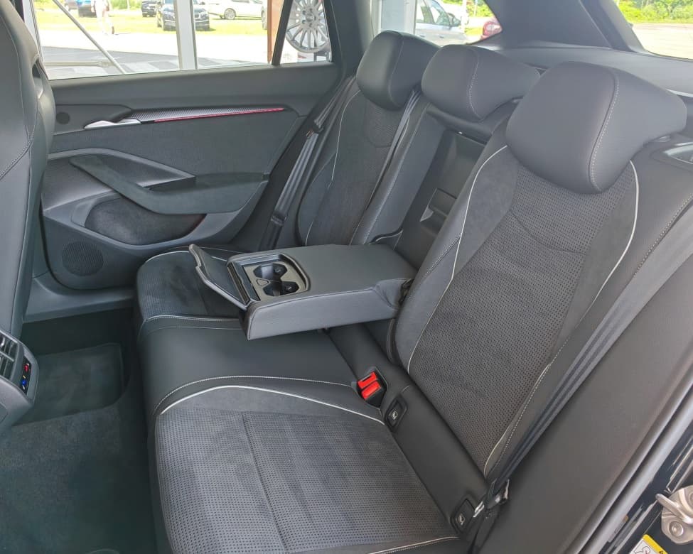 2025 Škoda SUPERB - 18