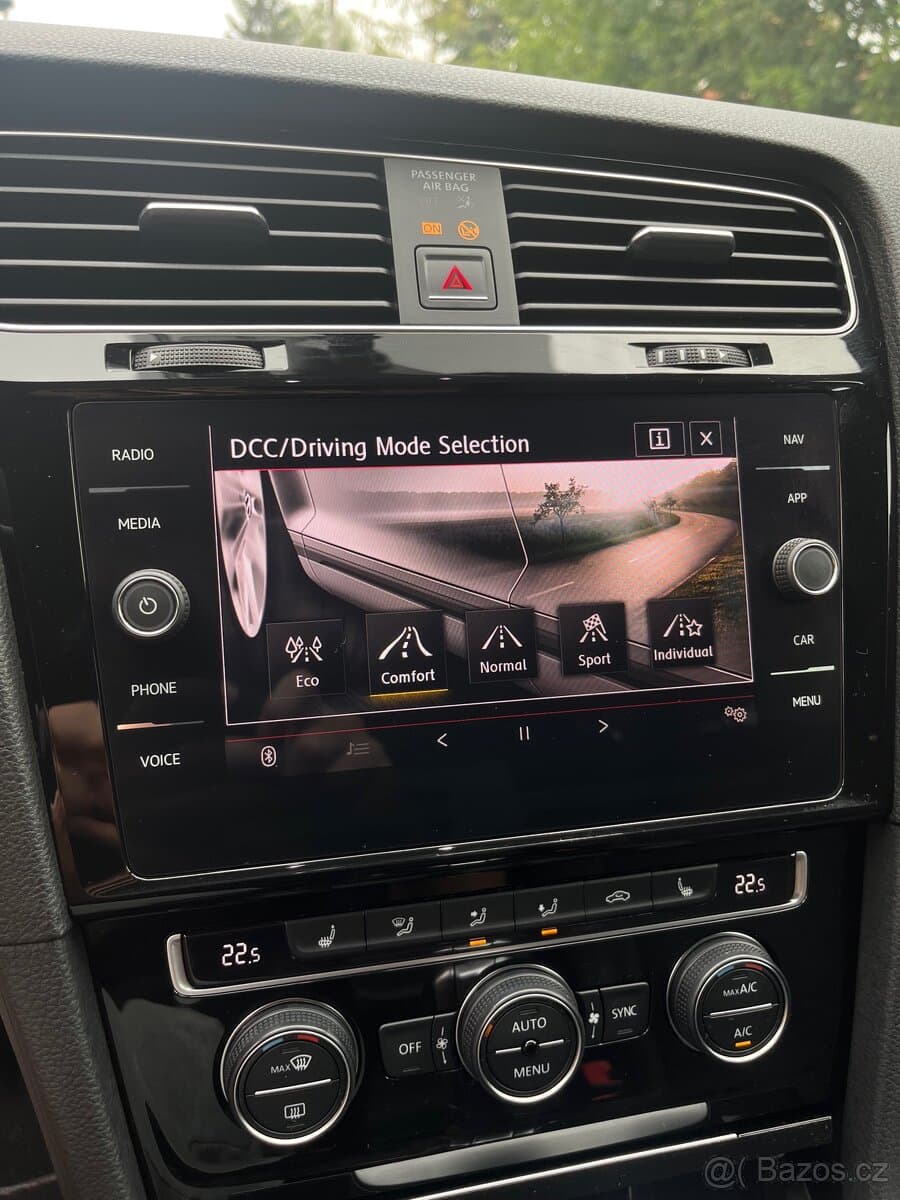 2018 Volkswagen GOLF - 18