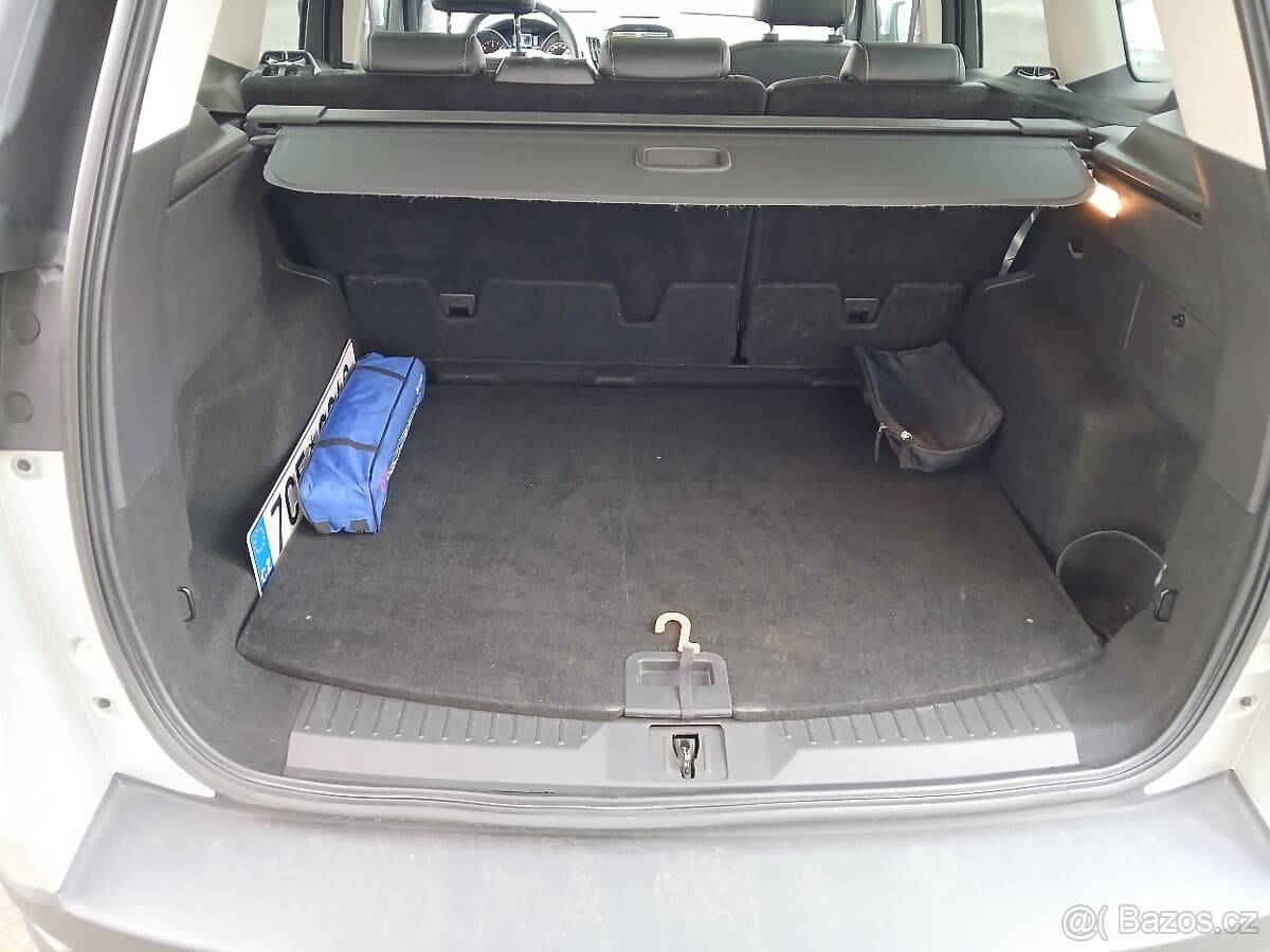 2016 Ford KUGA - 18