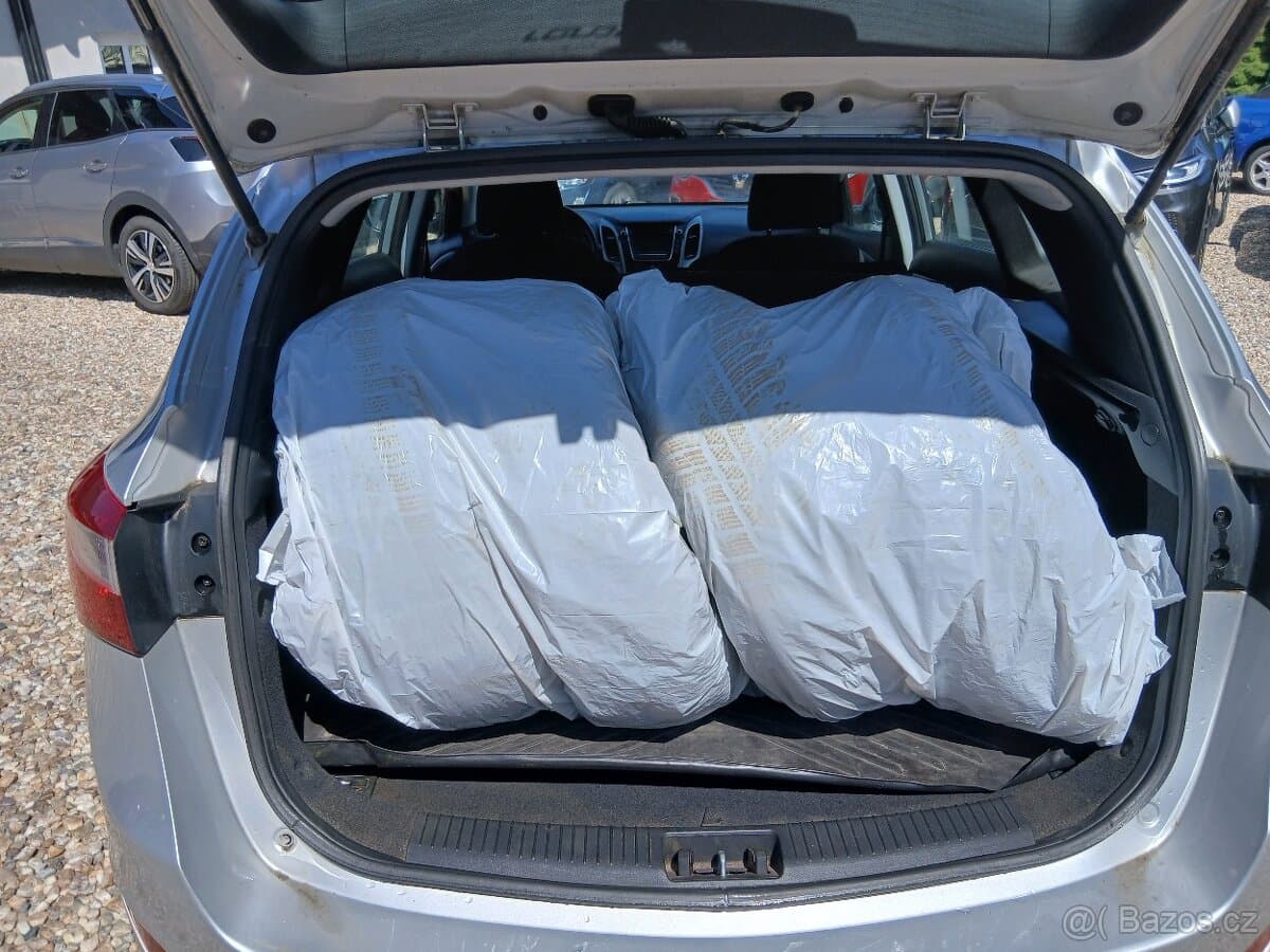 2015 Hyundai i30 - 18