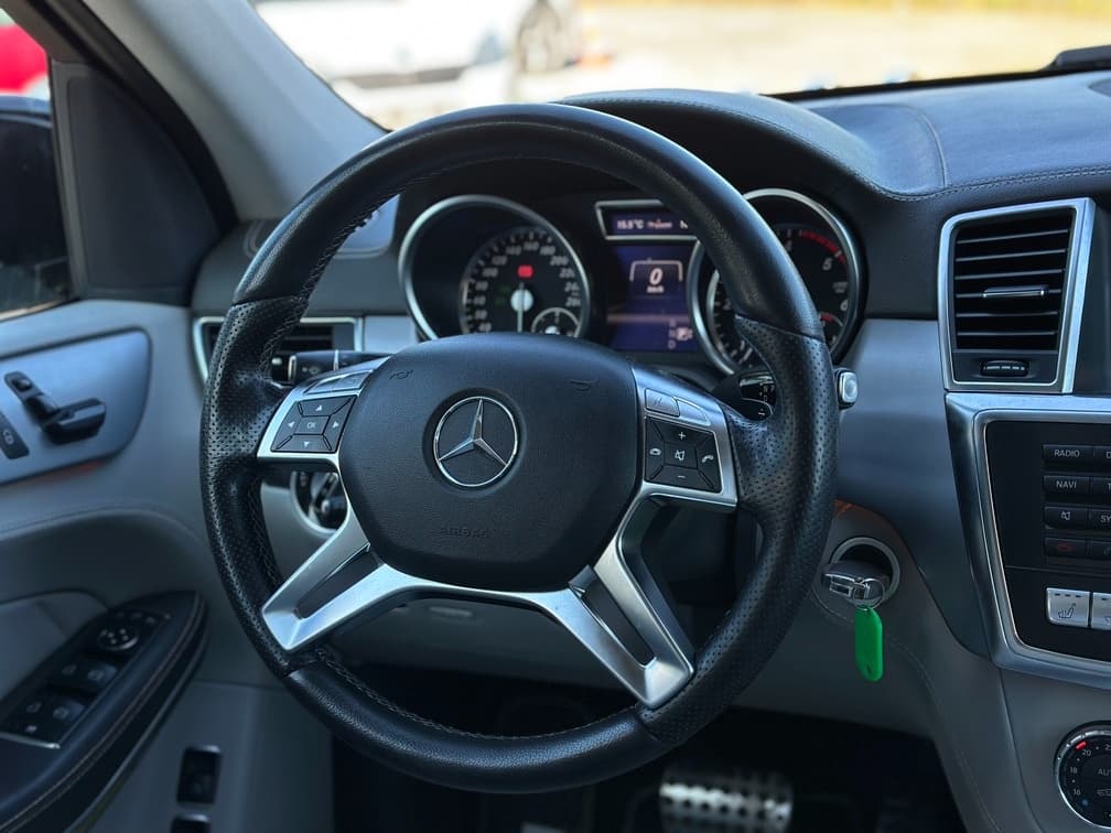 2013 Mercedes-Benz GL - 18