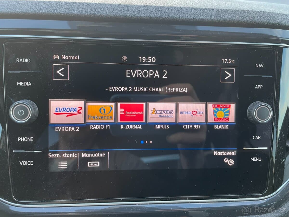 2019 Volkswagen T-ROC - 18