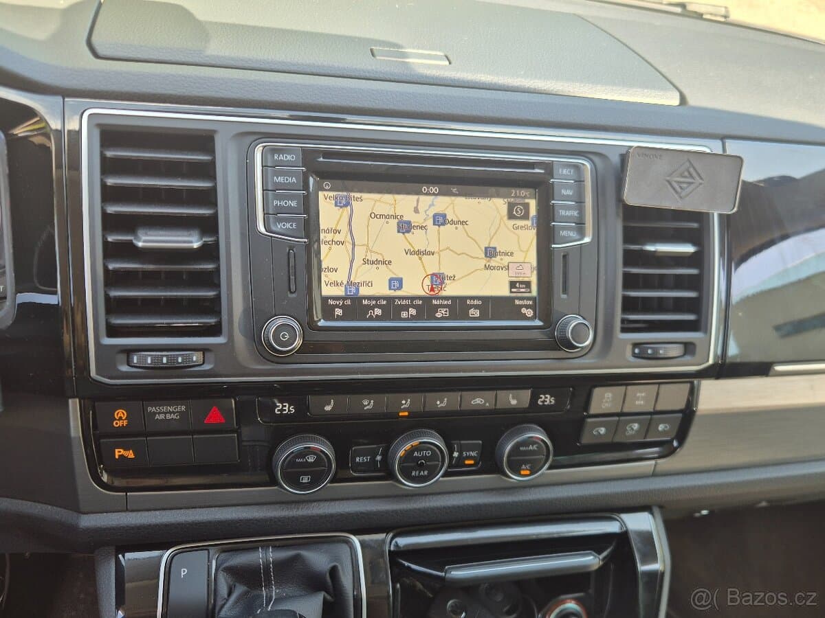 2017 Volkswagen MULTIVAN - 18