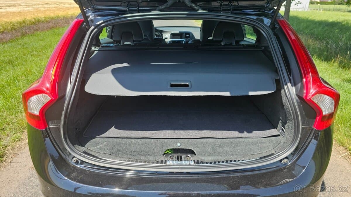 2014 Volvo V60 - 18
