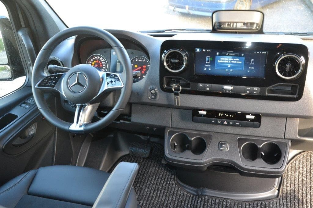 Mercedes-Benz SPRINTER - 18