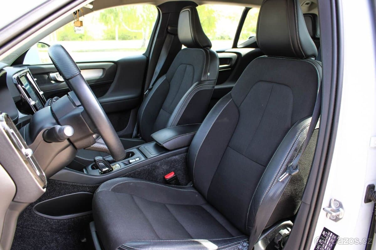 2019 Volvo XC40 - 18