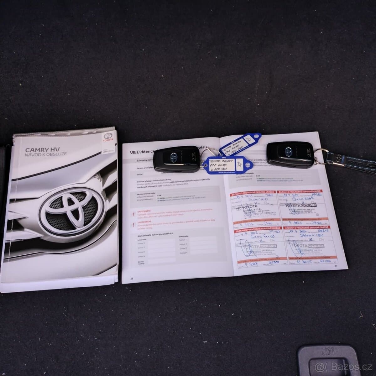 2020 Toyota CAMRY - 18