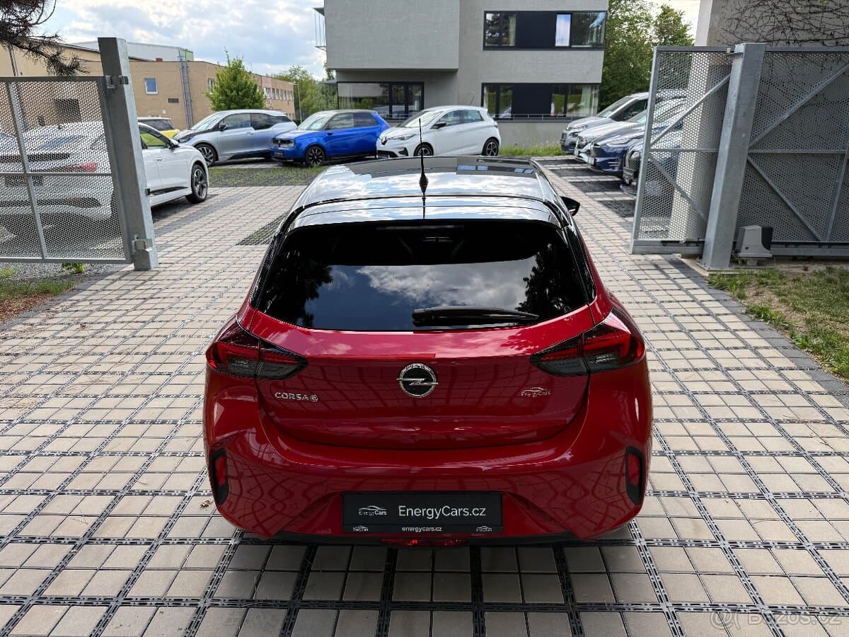 2021 Opel CORSA - 18