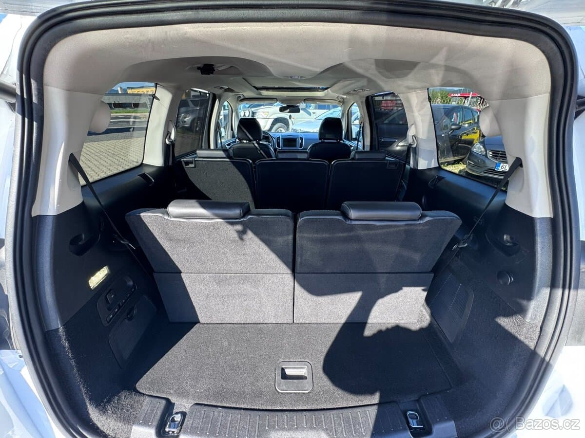 2016 Ford GALAXY - 18