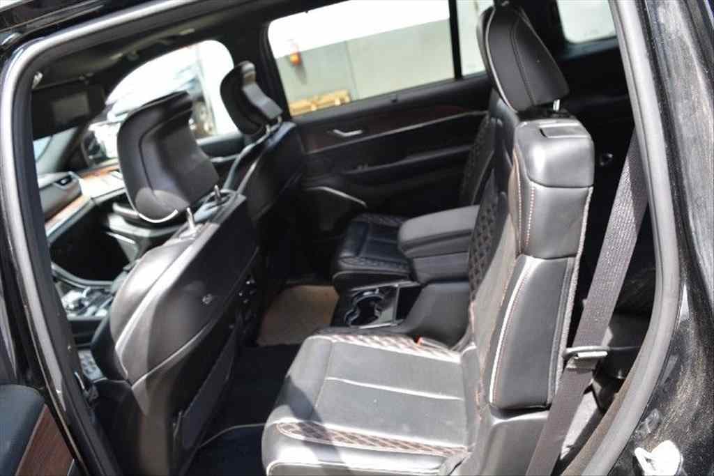 2021 Jeep CHEROKEE - 18