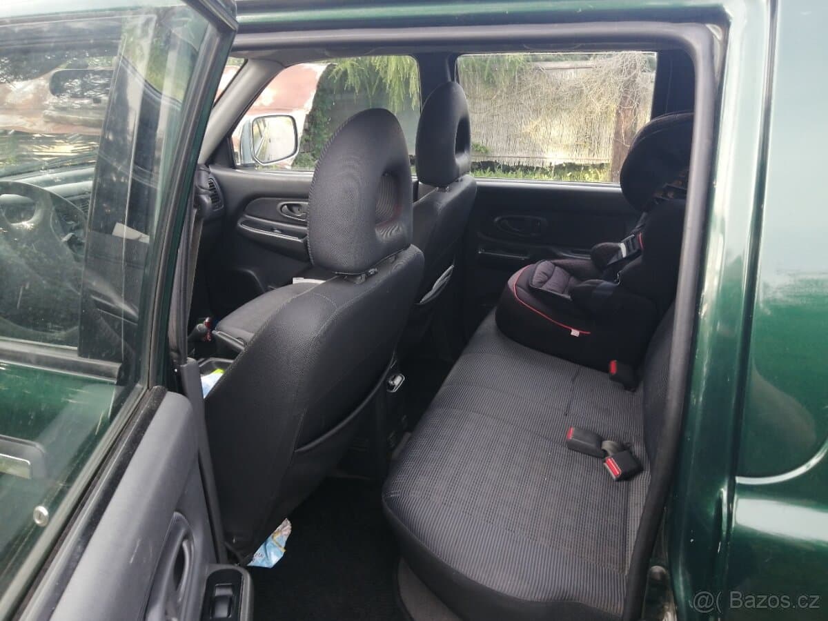 Mitsubishi L200 - 18