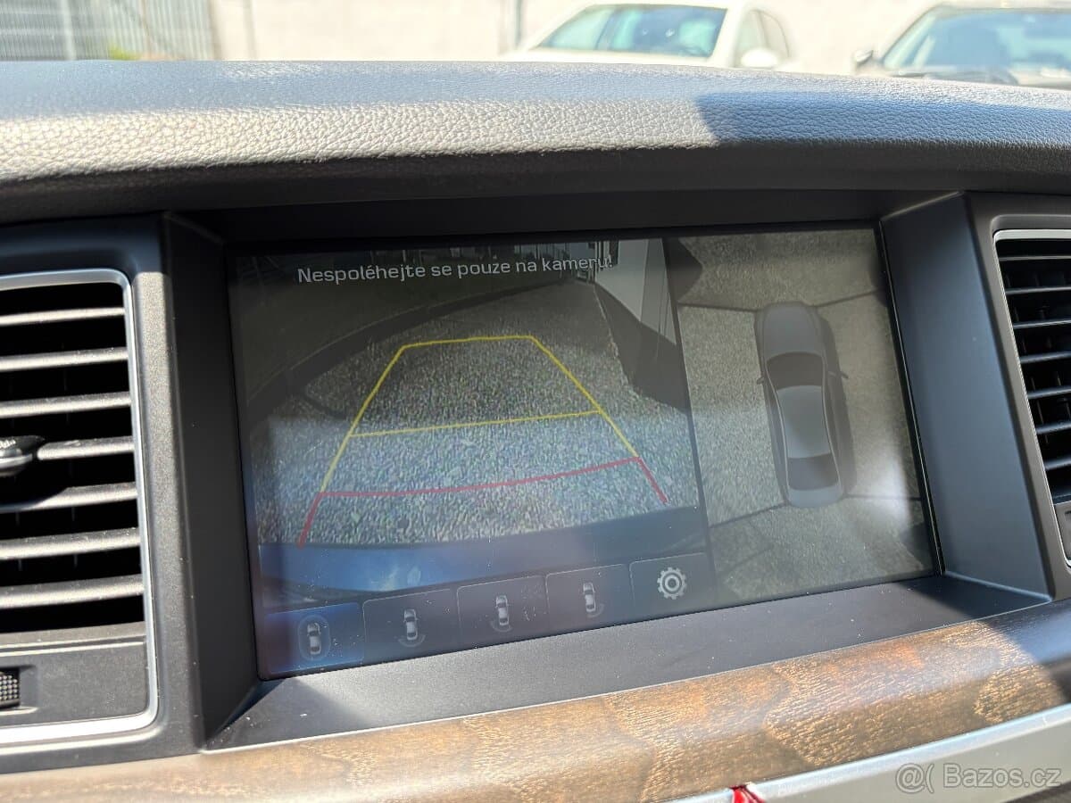 2017 Hyundai GENESIS - 18