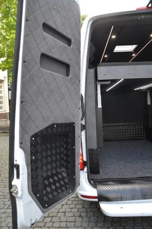 Mercedes-Benz SPRINTER - 18