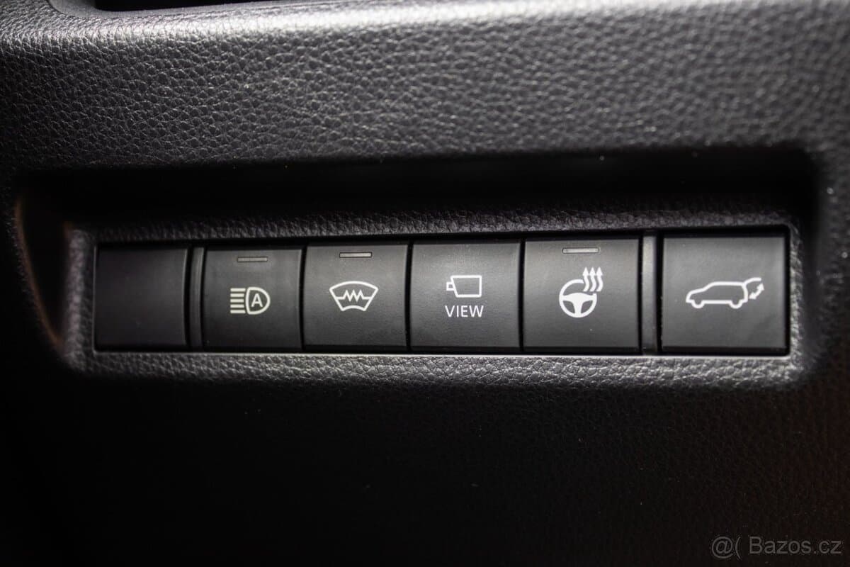 2019 Toyota RAV4 - 18