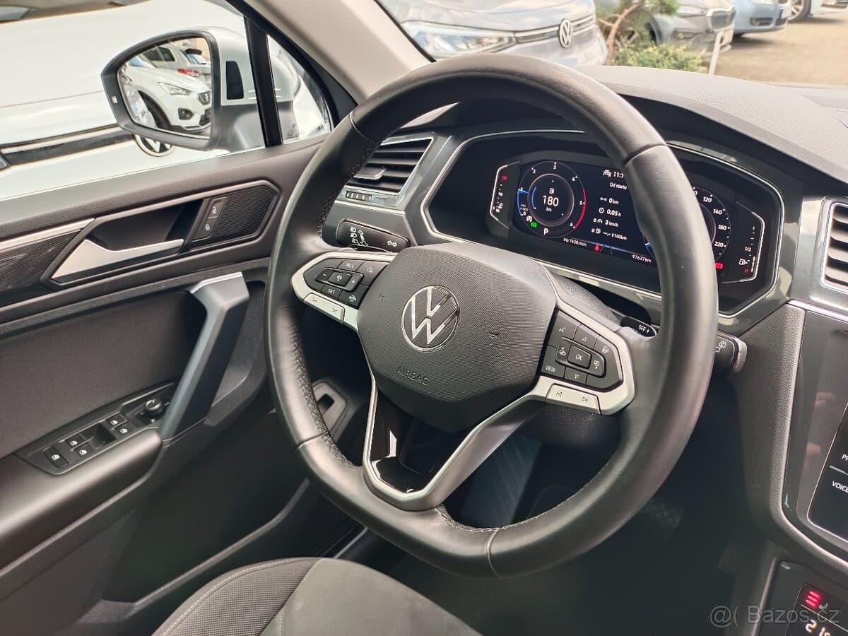 2022 Volkswagen TIGUAN - 18