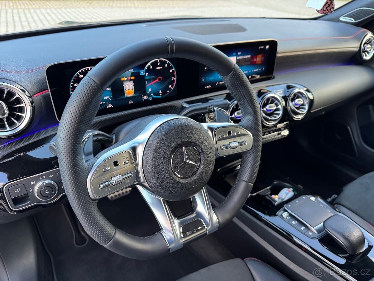 2020 Mercedes-Benz OSTATNÍ - 18