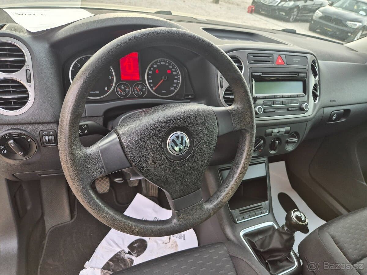 2009 Volkswagen TIGUAN - 18