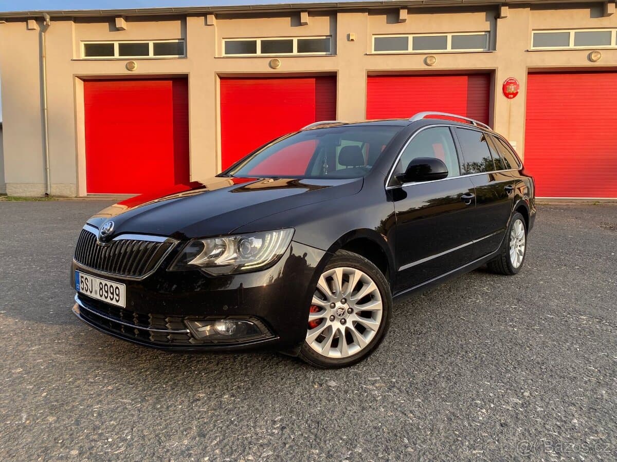 2014 Škoda SUPERB - 18