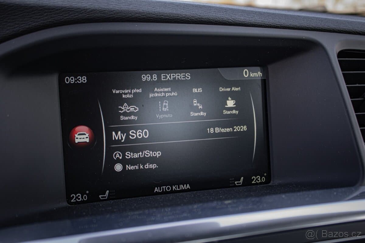 2016 Volvo S60 - 18