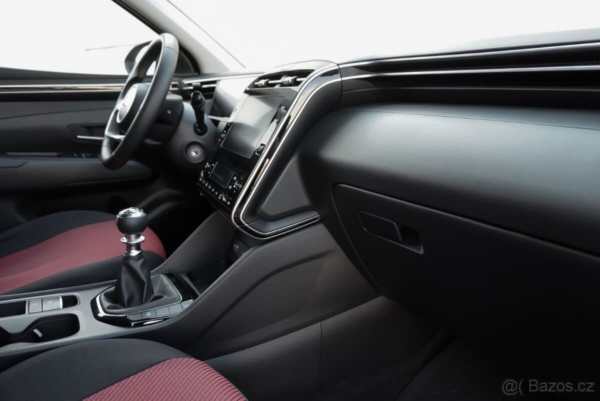 2021 Hyundai TUCSON - 18