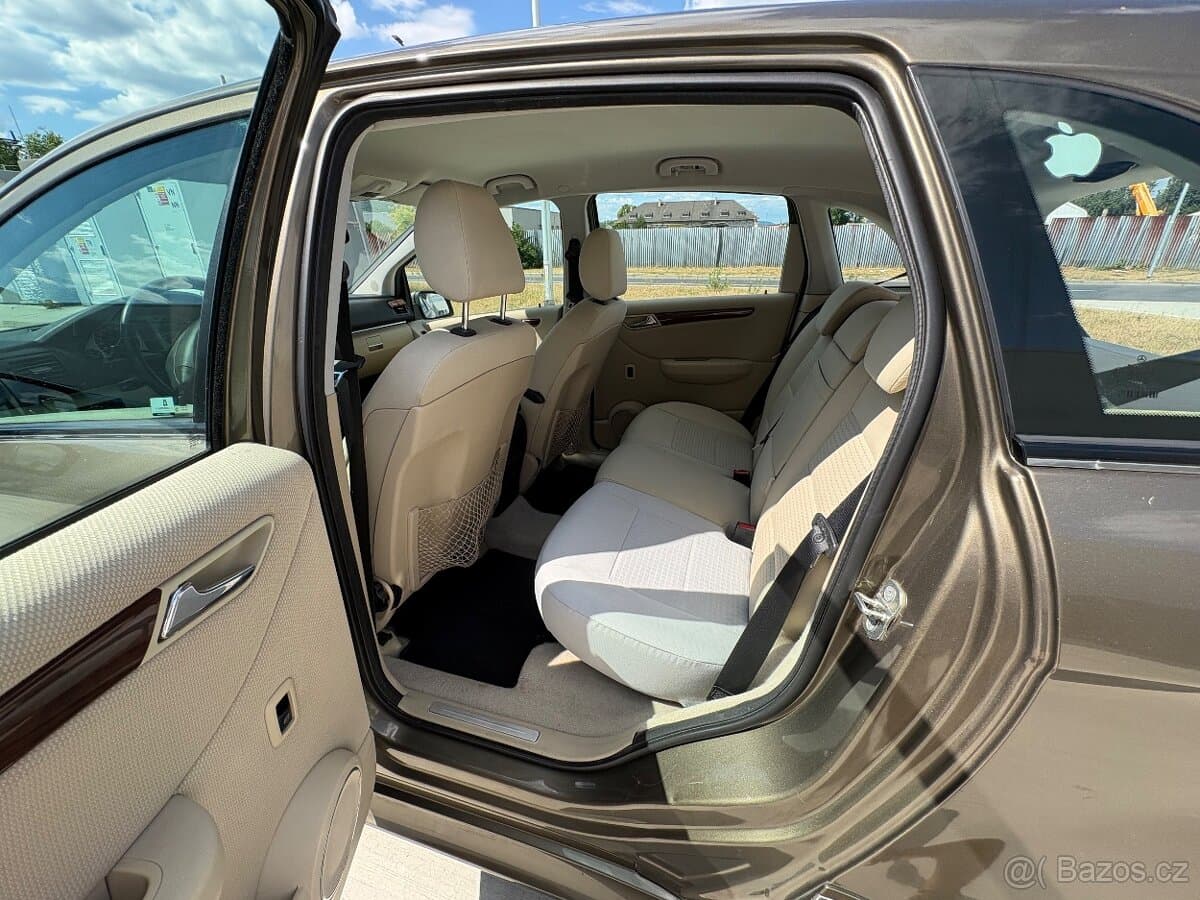 2011 Mercedes-Benz OSTATNÍ - 18