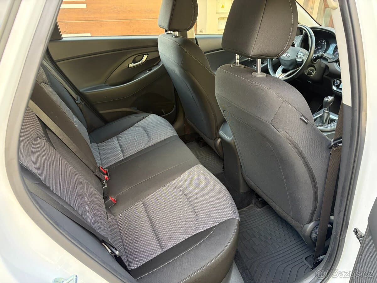 2021 Hyundai i30 - 18