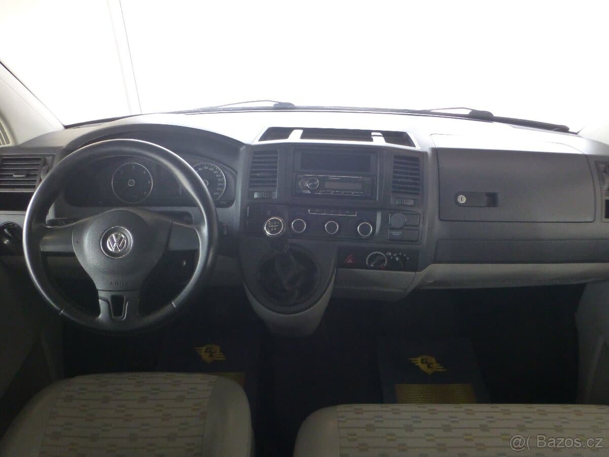 2010 Volkswagen TRANSPORTER - 18