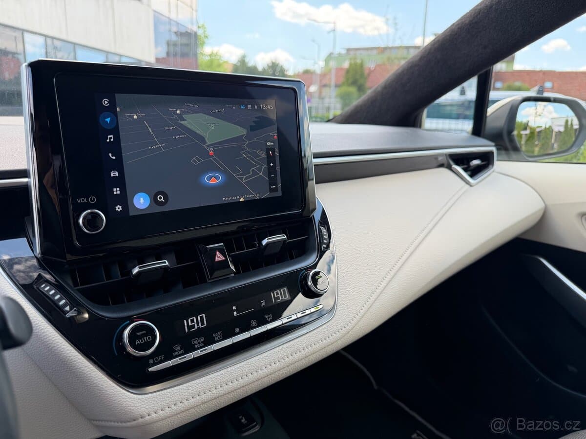 2022 Toyota COROLLA - 18