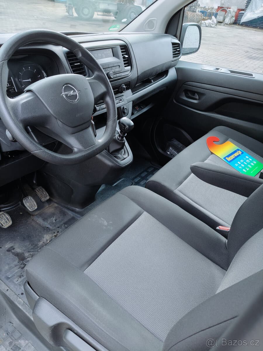 2023 Opel VIVARO - 18