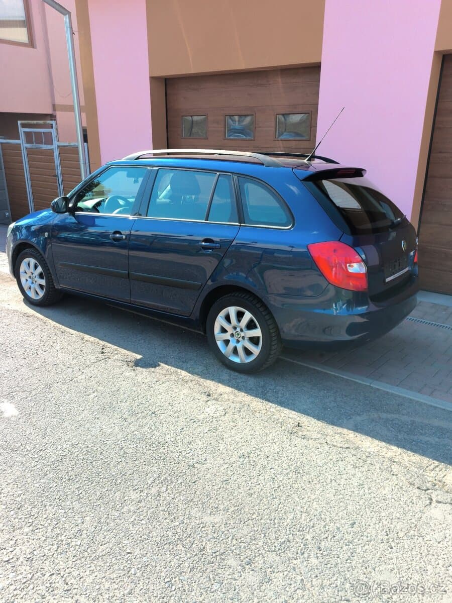 2010 Škoda FABIA - 18