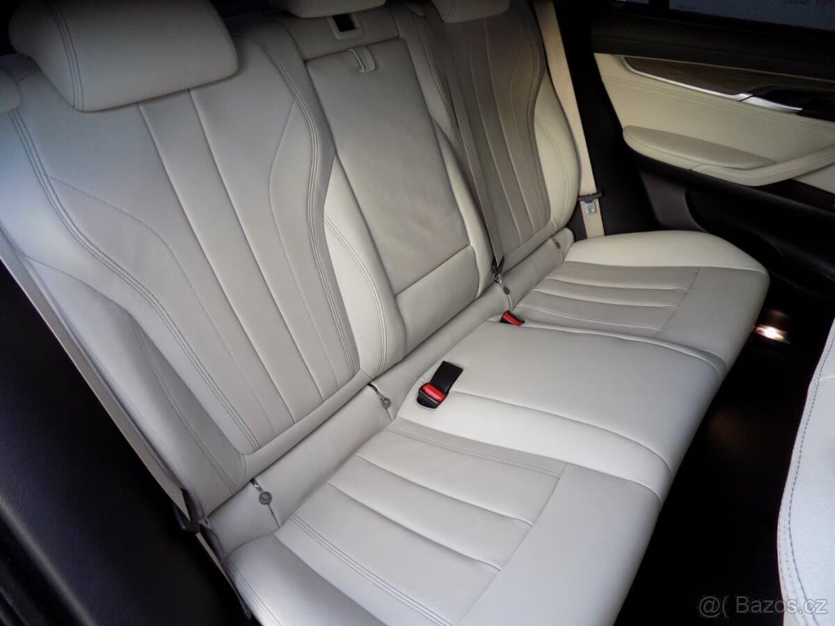 2016 BMW X6 - 18