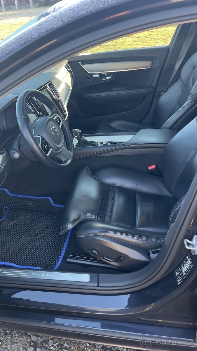 2018 Volvo V90 - 18