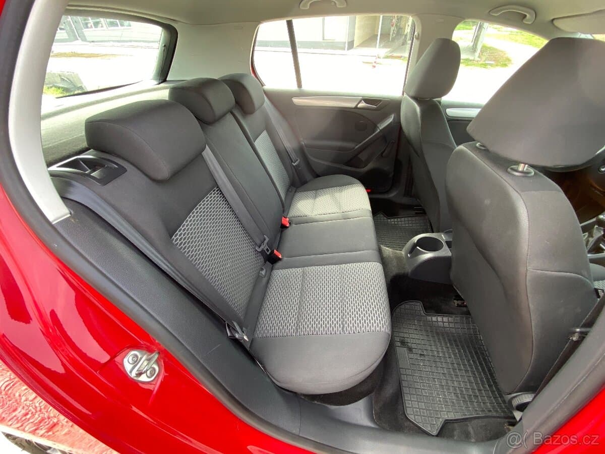 2009 Volkswagen GOLF - 18