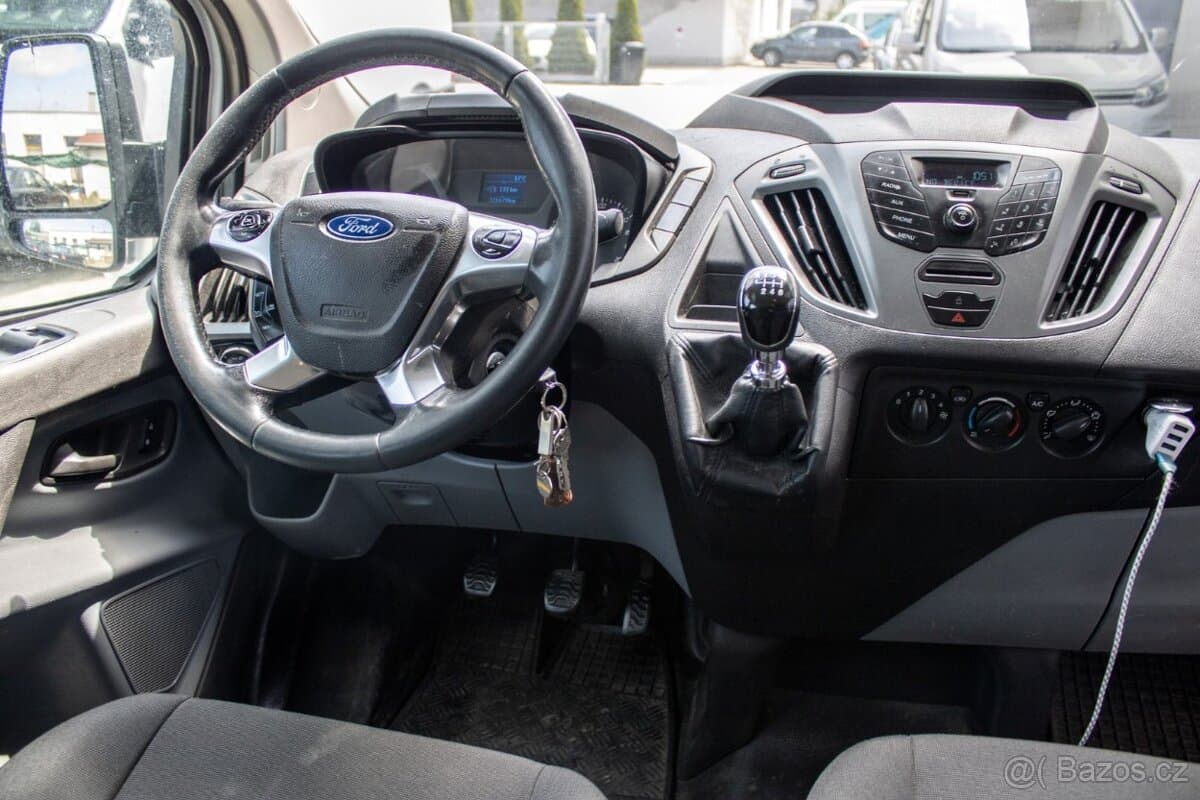 2015 Ford TRANSIT - 18