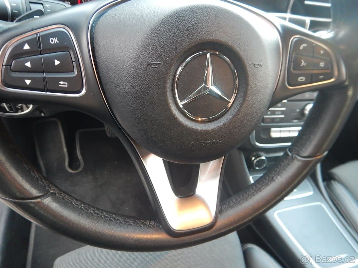 2018 Mercedes-Benz A-CLASS - 18