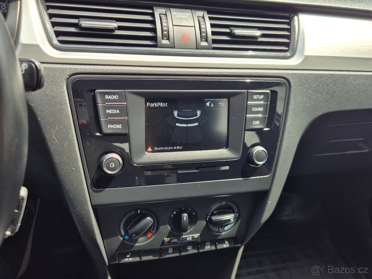 2017 Škoda RAPID - 18