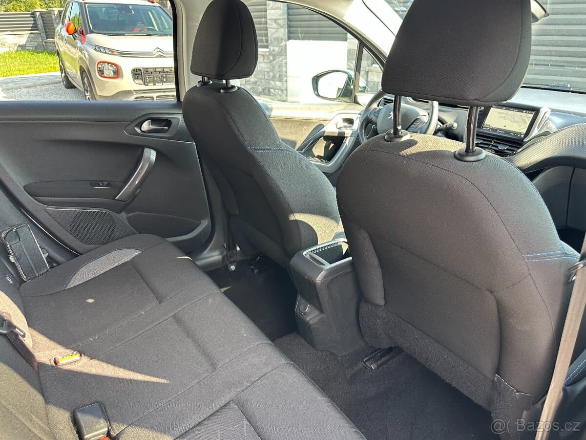 2019 Peugeot 2008 - 18